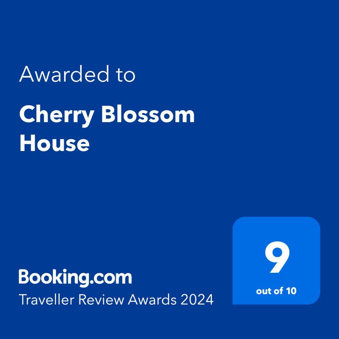 Cherry Blossom House Bujaleuf エクステリア 写真